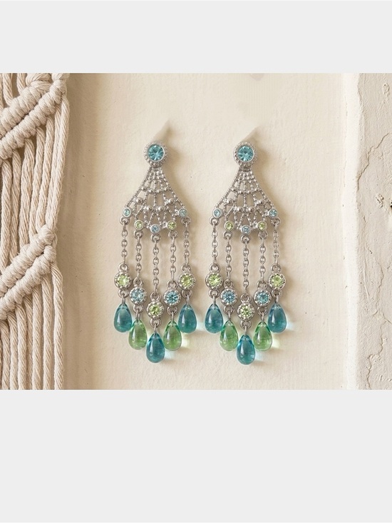 Jewelry - Vintage Chandelier Drop Earrings